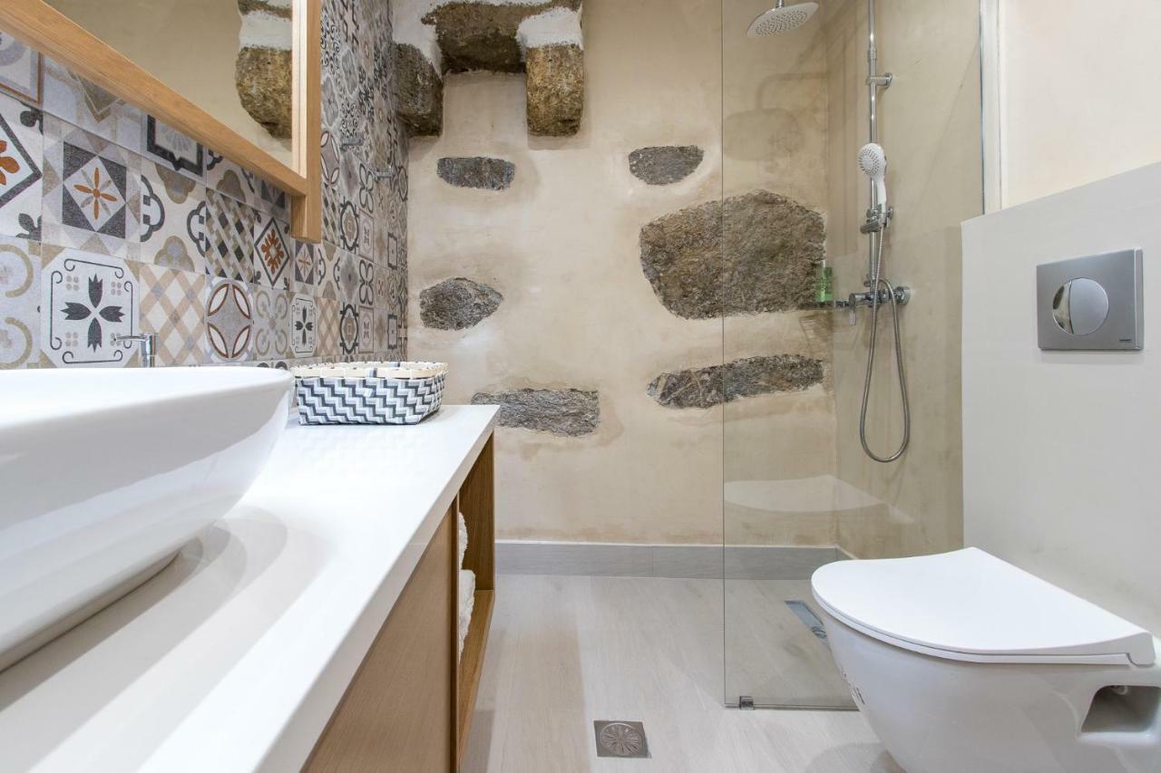 Stairs Homes & Suites Kamaria  Eksteriør billede